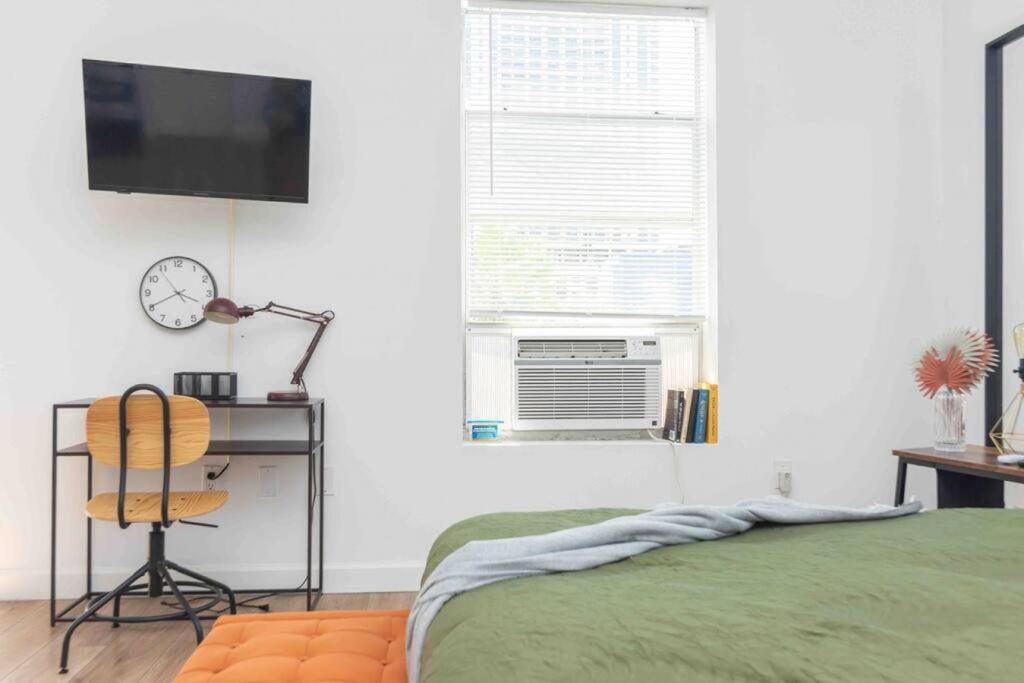 Apartamento Downtown 1-Br With Balcony - 5 Minutes To Wynwood Miami Exterior foto